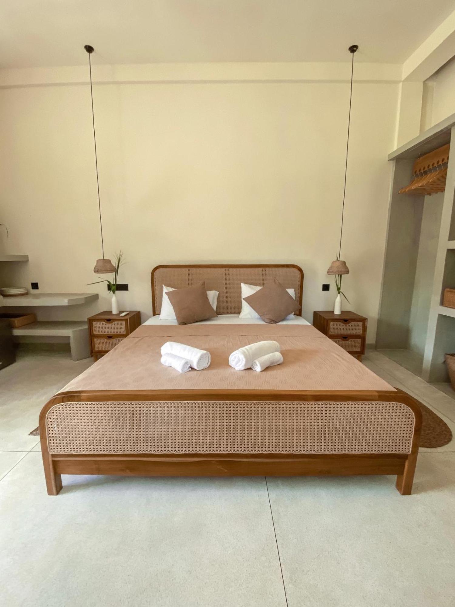 The Palm Private Cottages Midigama East Esterno foto