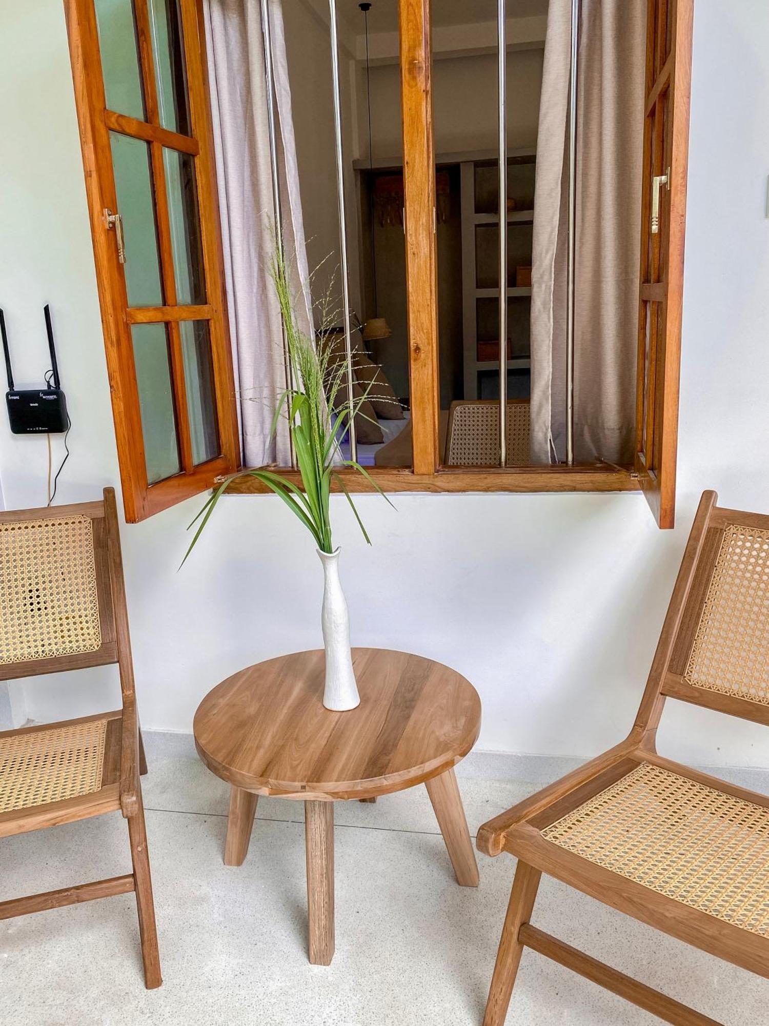The Palm Private Cottages Midigama East Esterno foto